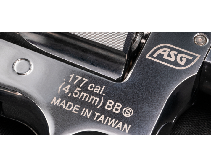 Revolver Dan Wesson 715, 2,5" Silver - 4,5 mm Co2 Bbs Acero