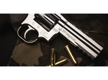 Revolver Dan Wesson 715, 4" Silver - 4,5 mm Co2 Balines 2