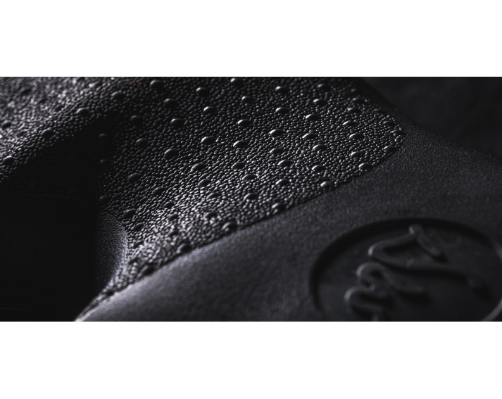 Revolver Dan Wesson 715, 4" Silver - 4,5 mm Co2 Balines