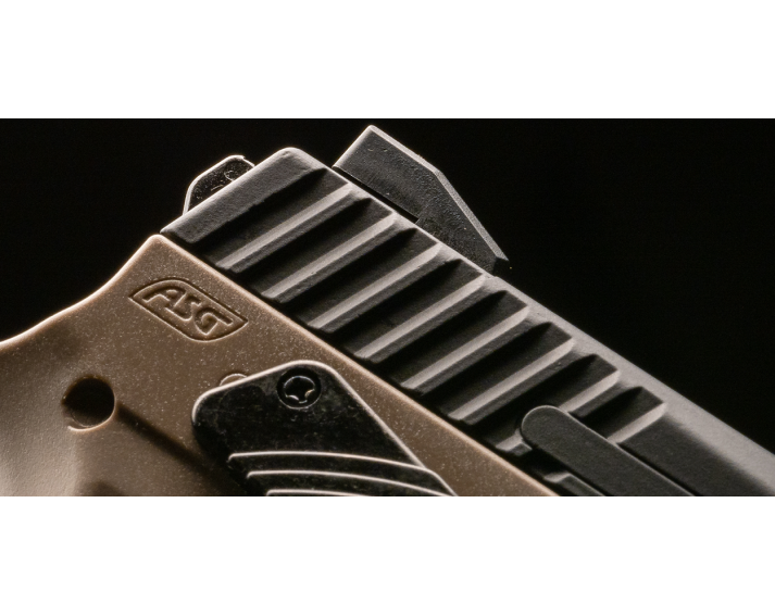 Pistola CZ P-09 Duty FDE Duotone Blowback - 4,5 mm Co2 Balines